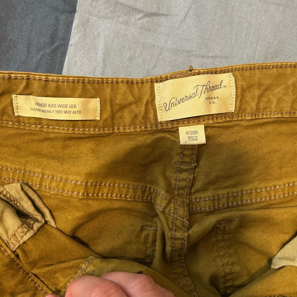 Universal Thread Yellow Green Carpenter Pants - image 4